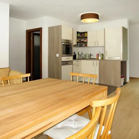 Ferienwohnung Fulpmes 190s Нойштіфт-ім-Штубайталь