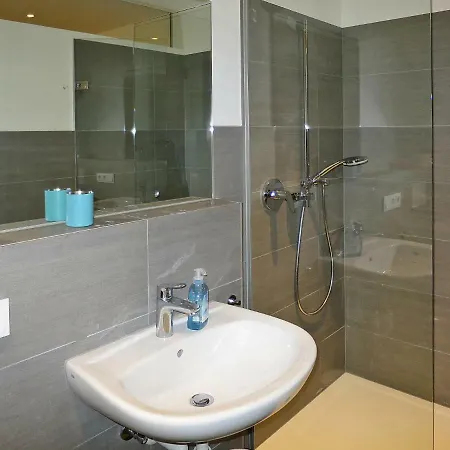 Ferienwohnung Fulpmes 190s Апартаменти Нойштіфт-ім-Штубайталь